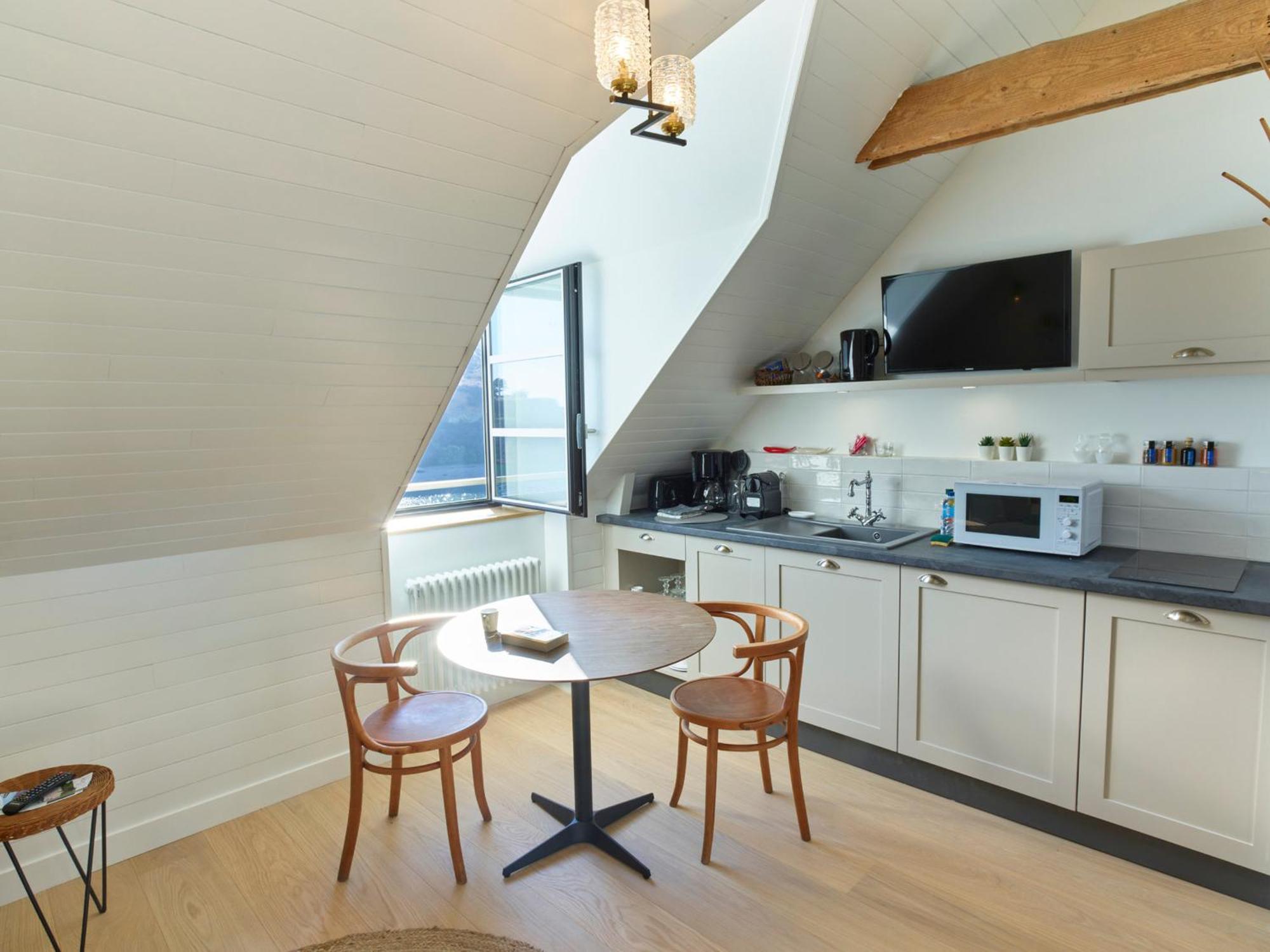 Studio Moderne A Sauzon Avec Wifi Et Vue Sur Le Port - Fr-1-418-189 المظهر الخارجي الصورة